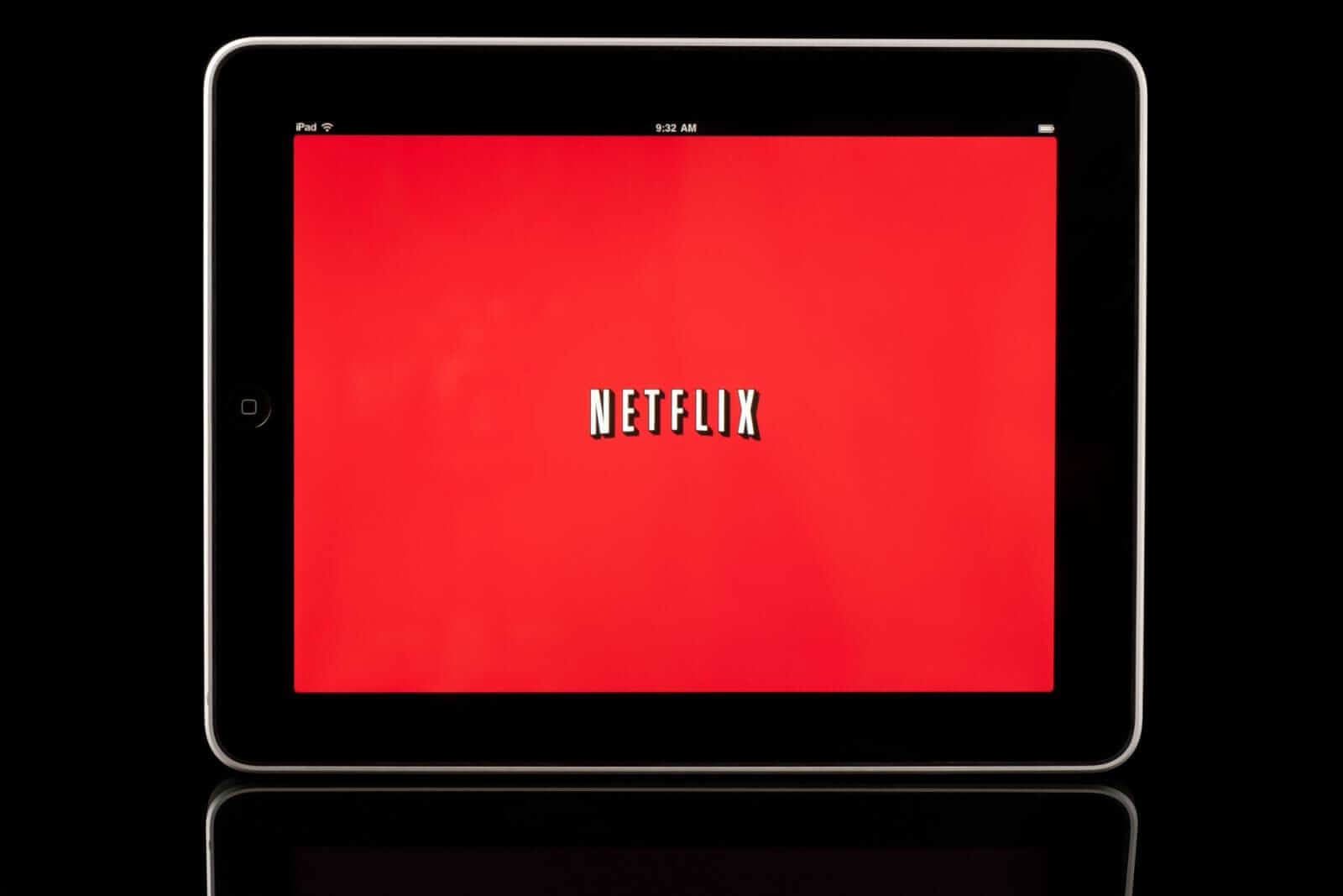 Netflix Inc_ on ipad by- bmcent1 via iStock